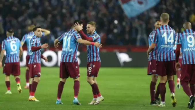Trabzonspor, Altay maçının başka statta oynanması için TFF'ye başvurdu