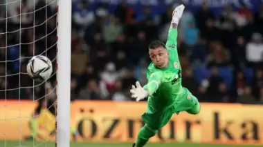 Galatasaray'ı kurtaran Muslera'ya Torrent aşık oldu!