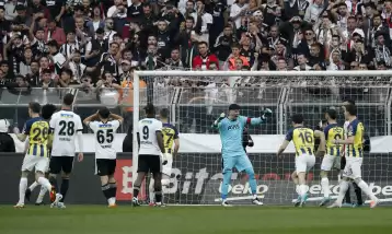 Dev derbide aksiyon dolu başlangıç!