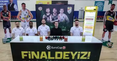 Avrupa fatihi Bursaspor'da 3 imza birden
