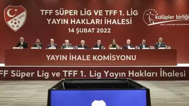 Fenerbahçe ve Galatasaray yayın ihalesi komisyonunu dağıttı!