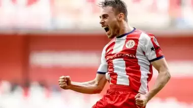 Antalya 5 milyon istedi! Fenerbahçe takas diyor...