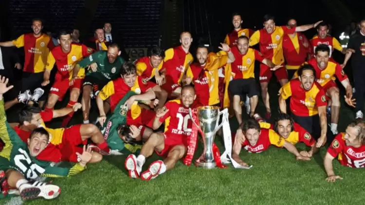 Galatasaray, Fenerbahçe'nin Sahasında Aldığı Şampiyonluğu Paylaştı