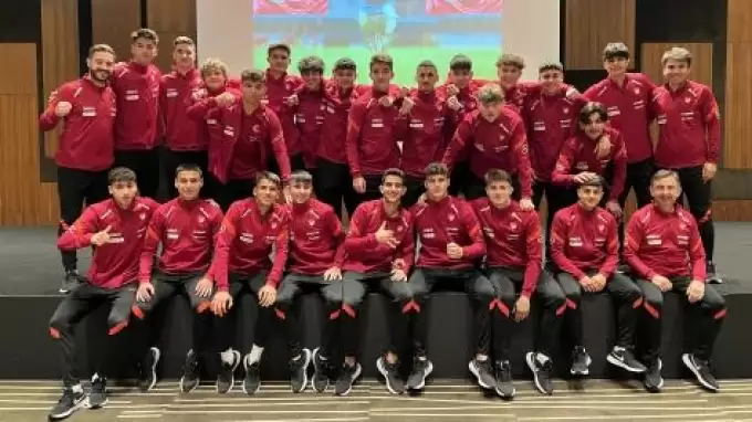 Kulüplere altyapı şartı koy, kendin gurbetçiye sarıl!