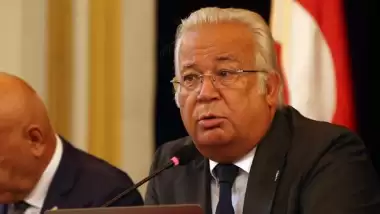 Eşref Hamamcıoğlu adaylıktan çekiliyor mu?