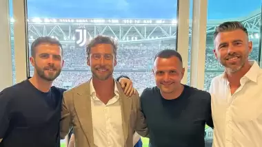 Beşiktaş'ı yalnız bıraktı, Juventus maçına koştu!