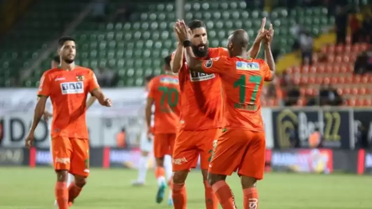  Alanyaspor’da 7 oyuncunun sözleşmesi sona eriyor