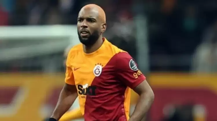 Galatasaray'dan ayrılan Ryan Babel İstanbul'da kalıyor