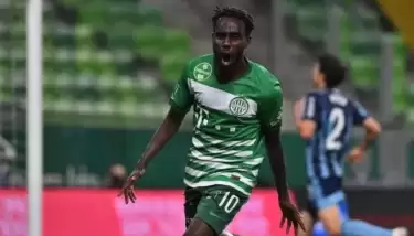 Pazarlıklar kızıştı! Beşiktaş'tan yeni teklif...