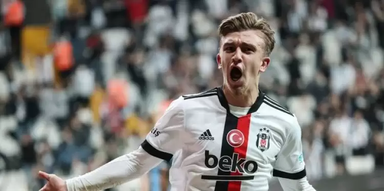 Beşiktaş'ta Rıdvan Yılmaz'a Eintracht Frankfurt talip oldu