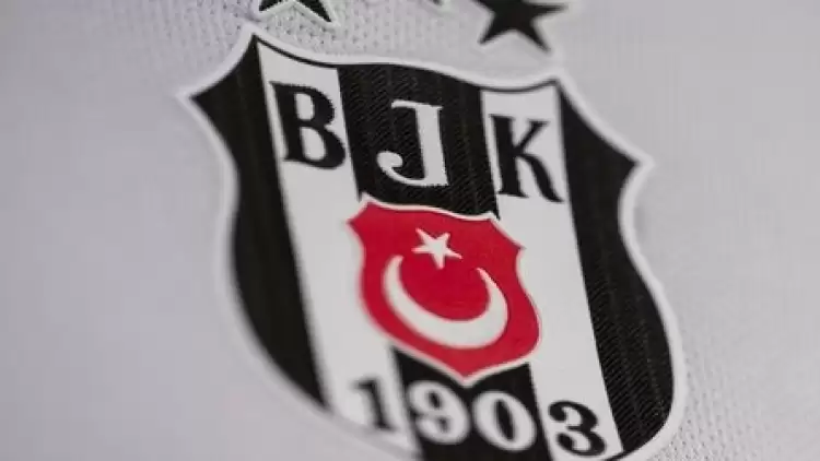 Beşiktaş'ın transfer listesindeki Adam Buksa Lens'te