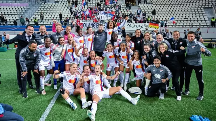Fransa Kadınlar 1. Lig Şampiyonu Olympique Lyon
