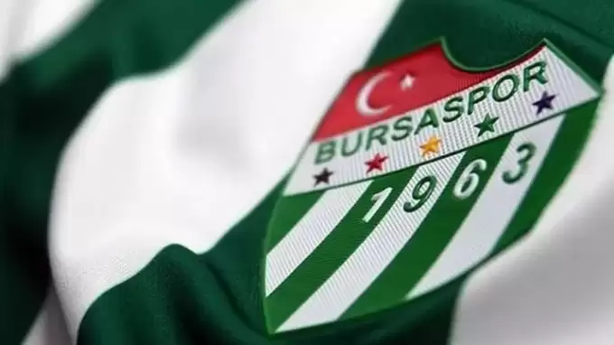 Bursaspor'da ayrılık! Tecrübeli oyuncu veda mesajı yayınladı