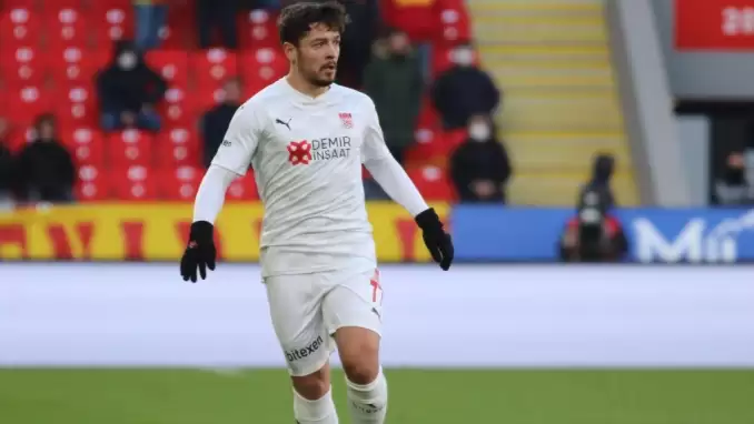 Ahmet Oğuz, resmen Konyaspor'da!
