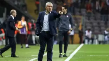 Rıza Çalımbay'a sürpriz talip! Milli takım için teklif yaptılar...