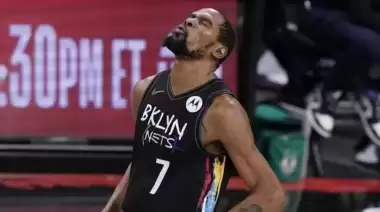 Kevin Durant Avrupa'ya mı transfer oluyor? Bomba açıklama 