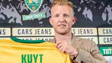 Dirk Kuyt, imzayı attı!