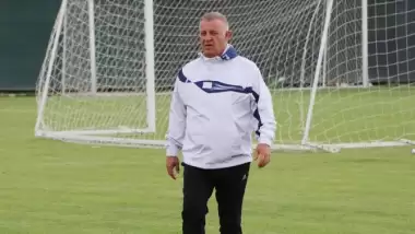 Denizlispor, Mesut Bakkal ile ilgili kararını verdi