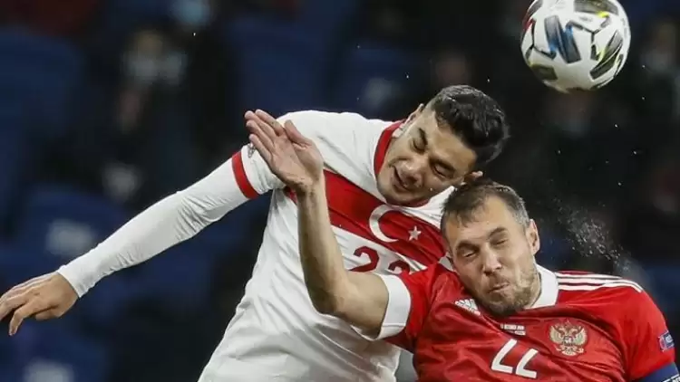  Rus oyuncu Artem Dzyuba'nın Fenerbahçe için İstanbul'a geldiği iddiası