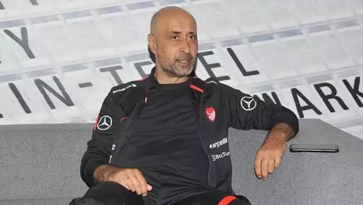 Türkiye U21 teknik direktörü Tolunay Kafkas'tan tepki çeken açıklamalar!