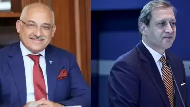 İşte Mehmet Büyükekşi'nin listesi. Burak Elmas...