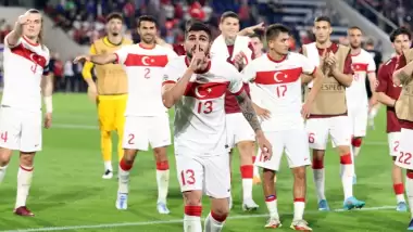 Bizim Çocuklar 4'te 4 peşinde! 