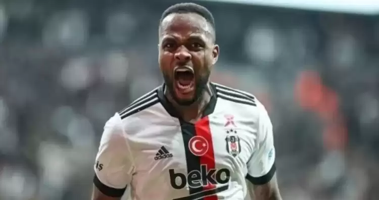 Cyle Larin sosyal medya hesabındaki Beşiktaş paylaşımlarını sildi 