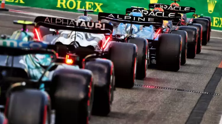 VİDEO- Formula 1 Azerbaycan GP'de en hızlı pit stopu yapan takım belli oldu