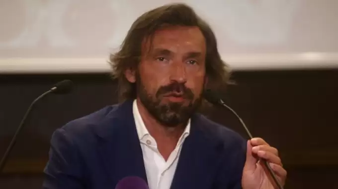 Pirlo'ya imza hediyesi! Dünya yıldızı geliyor