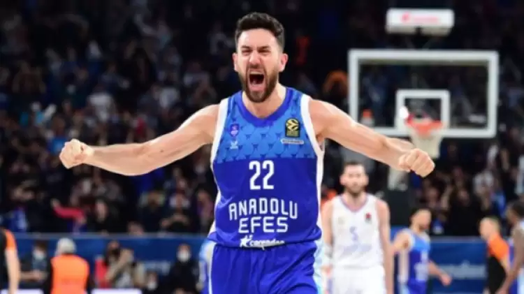 Anadolu Efes'ten Vasislije Micic NBA'e Transfer Olabilir