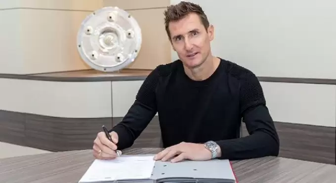 Miroslav Klose'nin yeni takımı belli oldu! ''Teknik direktör...''