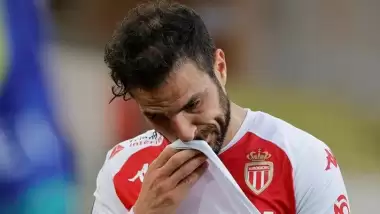 Cesc Fabregas, Monaco'dan ayrıldı