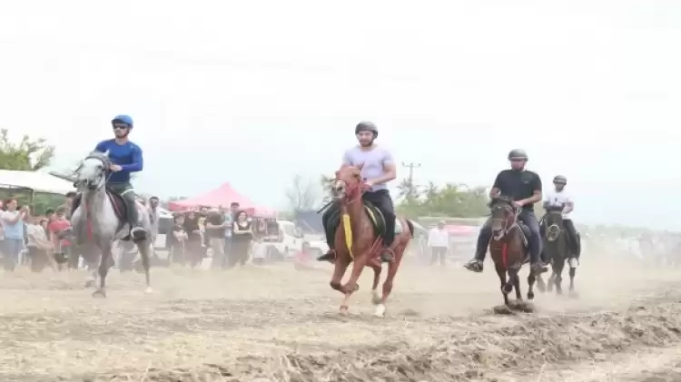 Osmaniye'de 10. Geleneksel Rahvan At Yarışları yapıldı