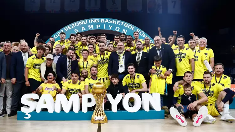 Fenerbahçe Beko'da Danilo Barthel Ve Ahmet Düverioğlu İle Yollar Ayrıldı