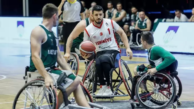 Tekerlekli Sandalye Basketbol A Milli Takımı finalde