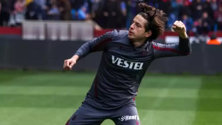 Trabzonspor'un genç futbolcusu Enis Destan'ın yurt dışına transfer oluyor