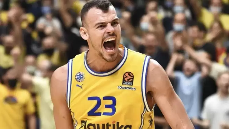 Anadolu Efes, Hırvat Oyuncu Ante Zizic'i Transfer Etti