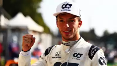 Pierre Gasly, Alpha Tauri'de kaldı