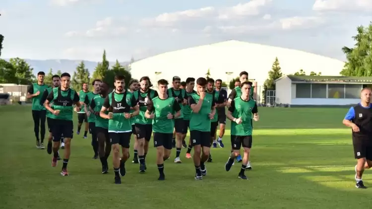 Altaş Denizlispor, yeni sezon hazırlıklarına başladı