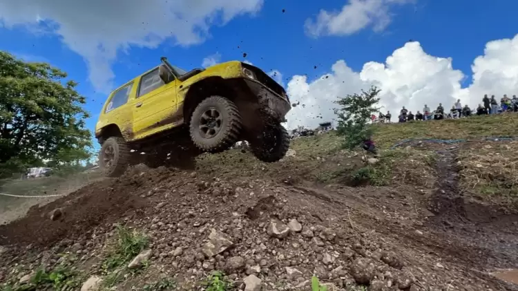 Kocaeli'de nefes kesen off-road heyecanı