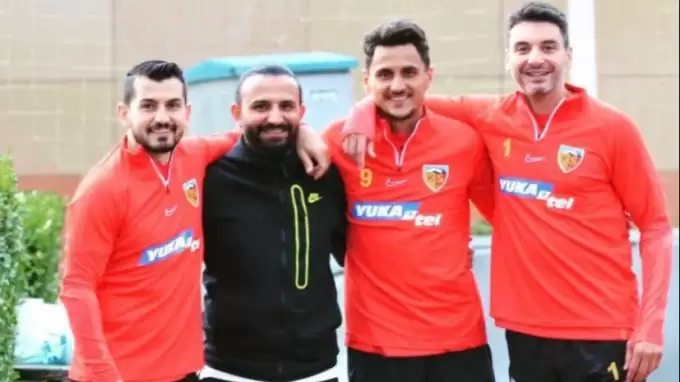 Kayserispor'dan Mustafa Pektemek ve Cenk Gönen kararı