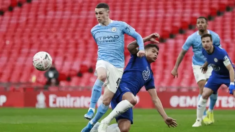 Phil Foden'ın telefonunu karıştıran sevgilisi çılgına döndü