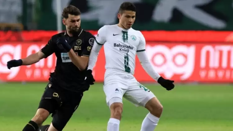 Konyaspor, Alexis Pérez'i Transfer Listesine Aldı