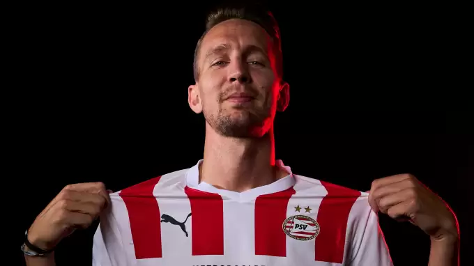 Beşiktaş'ın listesindeydi! İmzayı attı...