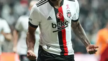 Yıldız oyuncu Beşiktaş'a veda etti 