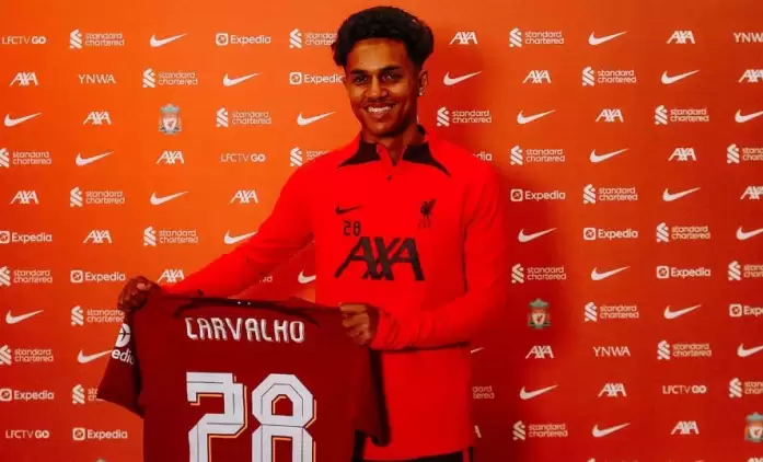 Fabio Carvalho resmen Liverpool'da