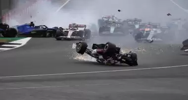 İngiltere'de tarih yazıldı! Sainz ve Schumacher...