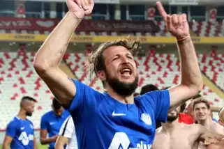 İşte Batuhan Karadeniz'in yeni adresi! Görüşmeler başladı