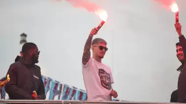 Berat Özdemir, Hull City ile görüştü mü? Net konuştu...