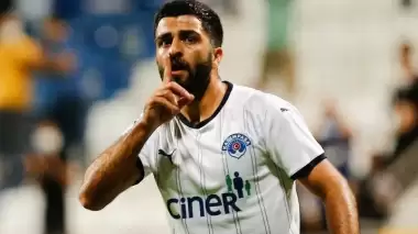 Galatasaray'a kötü haber! Lorient derken Umut Bozok...